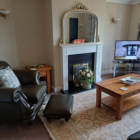 3-Bed Bungalow Near Conwy Valley Close To Castle Колуин Бей Екстериор снимка