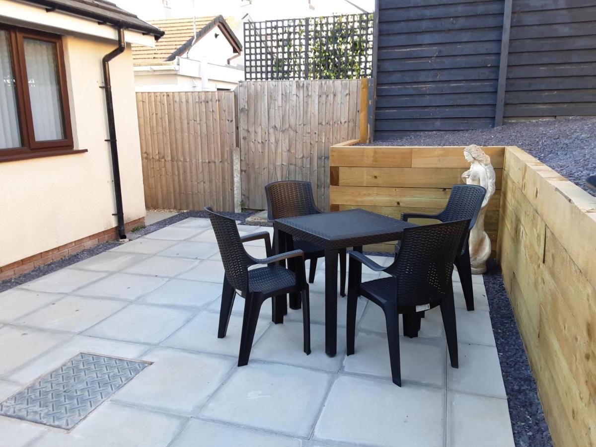 3-Bed Bungalow Near Conwy Valley Close To Castle Колуин Бей Екстериор снимка